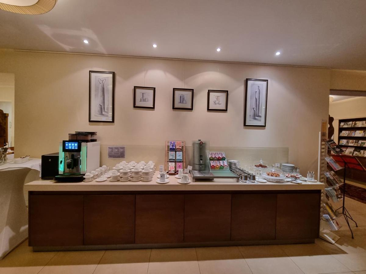 Birkenhof Gols - B & B - Wohlfuehl Hotel Mit Wochenend-Restaurant Esterno foto